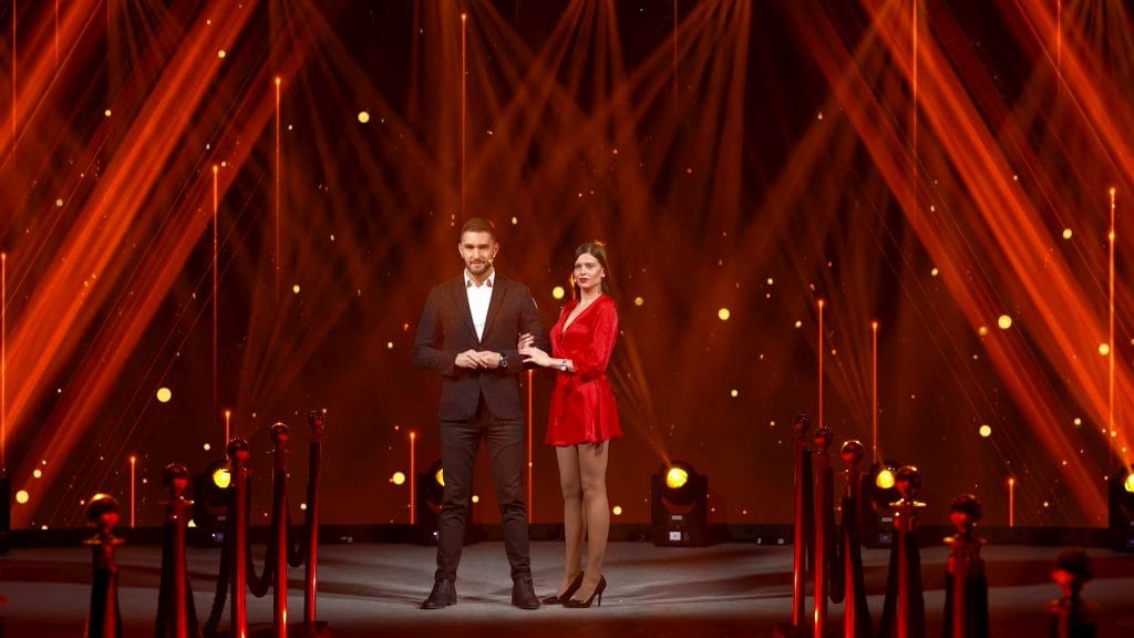 Kadar iz montiranog promo videa za Specific Studio